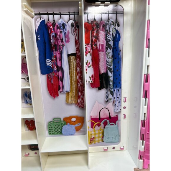 Barbie Doll Pink Portable Wardrobe Case - Picture 6 of 7